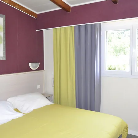 Private - Adults Only 维琪奥港