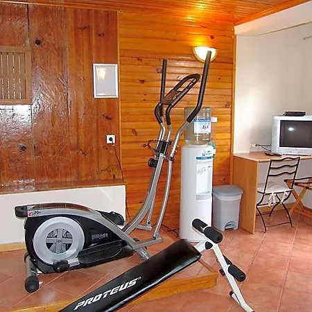 Private - Adults Only 4*