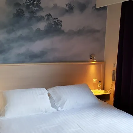 Private - Adults Only 4* 维琪奥港