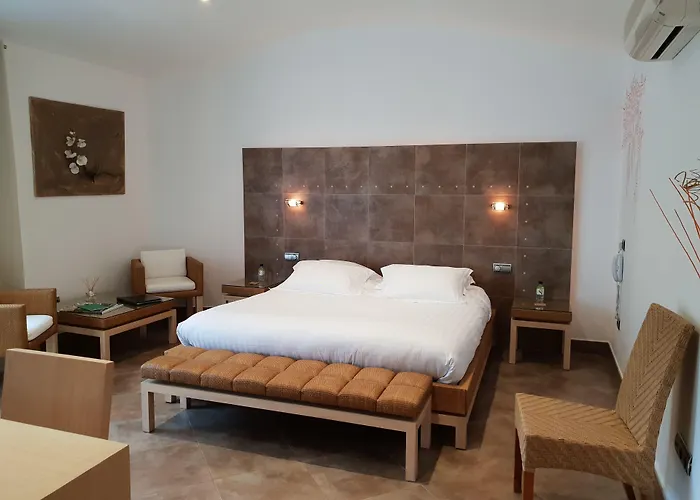 Private - Adults Only